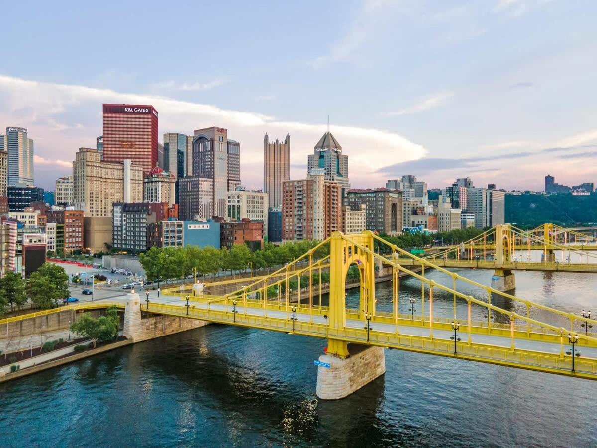 City Living Budget Friendly 1Bd Walk To Stadiums Pittsburgh Exterior foto